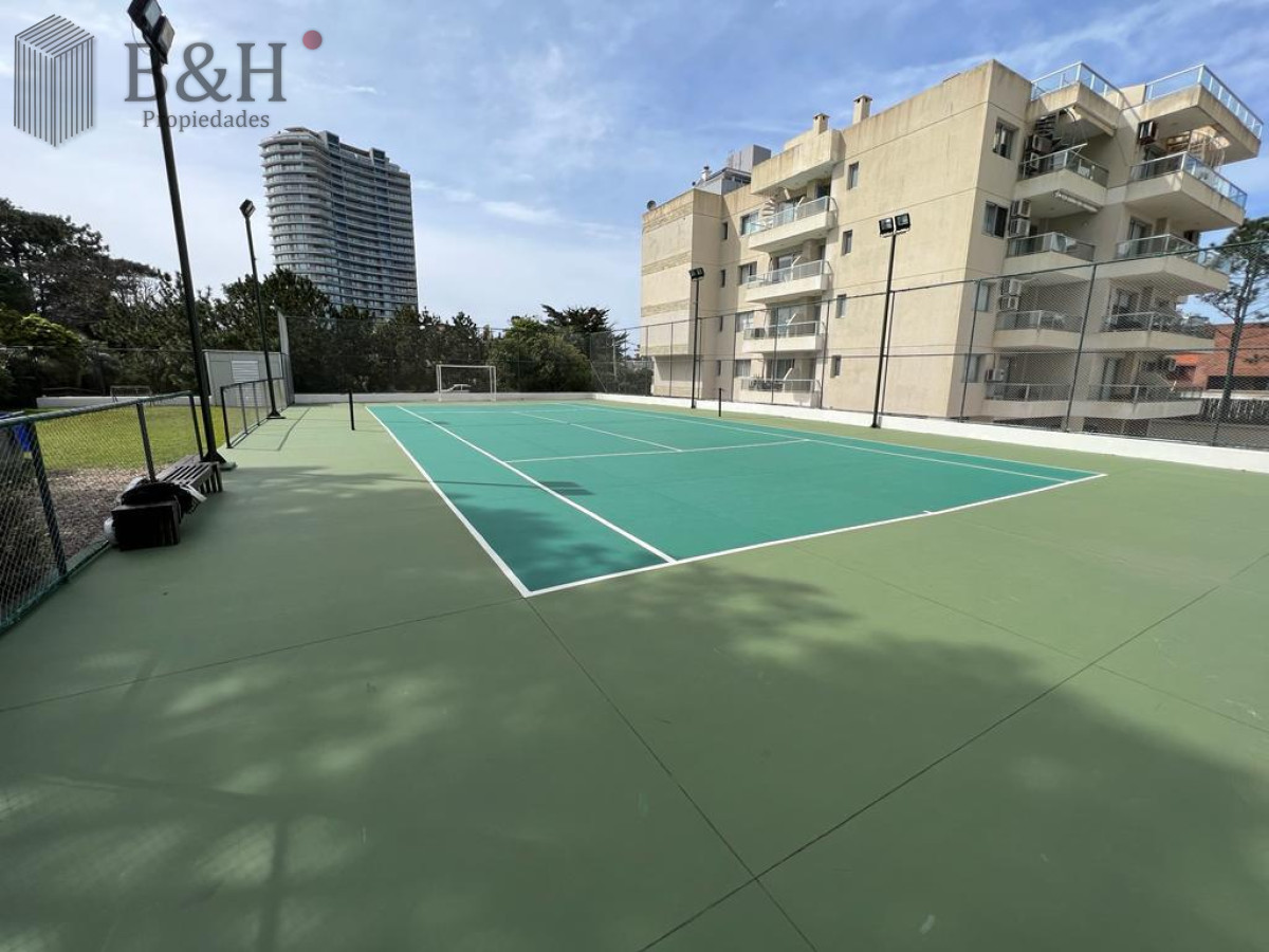 Apartamento ID.2742 - Departamento 2 dormitorios - Punta del Este - Playa Mansa