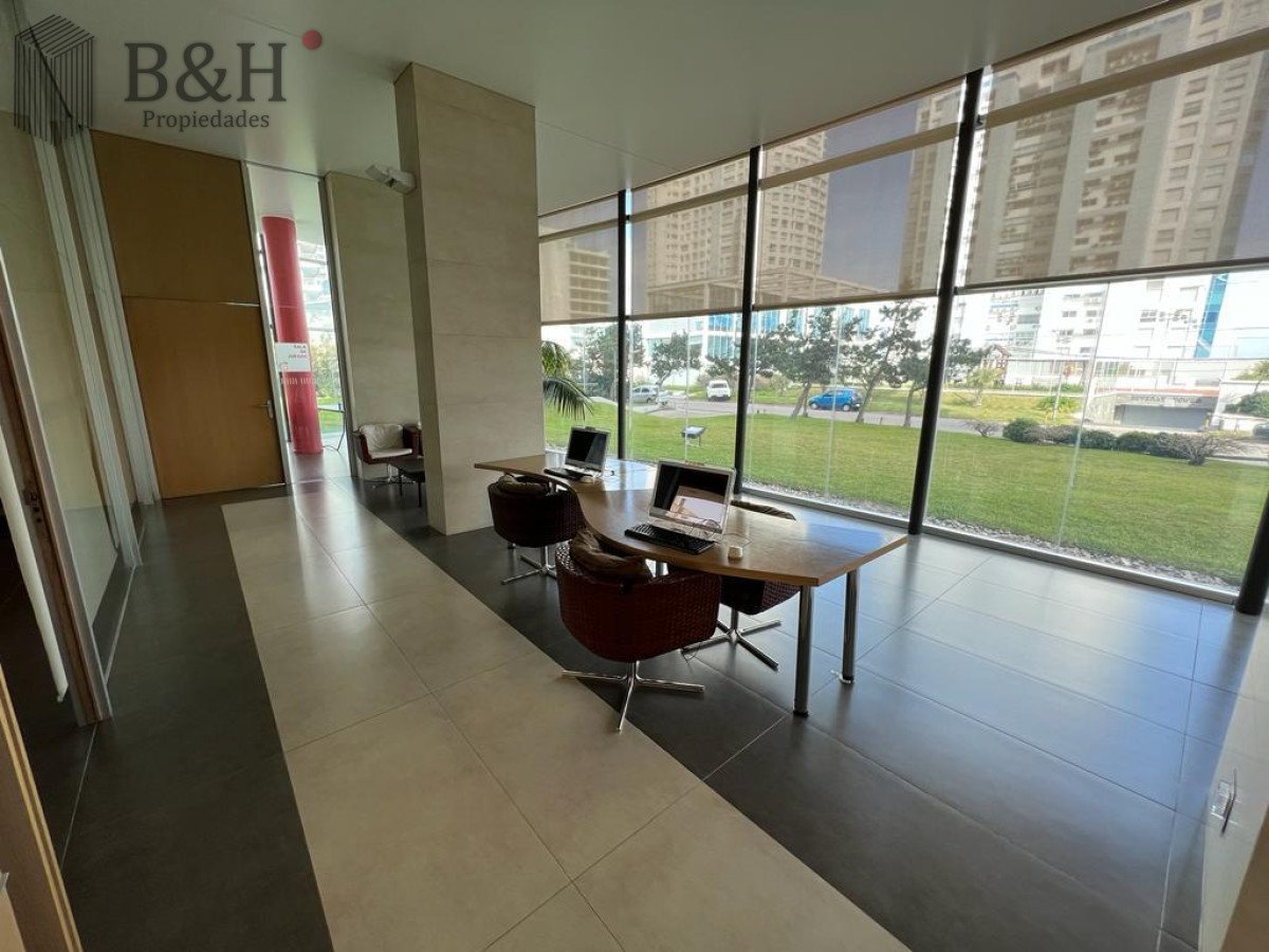 Apartamento ID.2742 - Departamento 2 dormitorios - Punta del Este - Playa Mansa