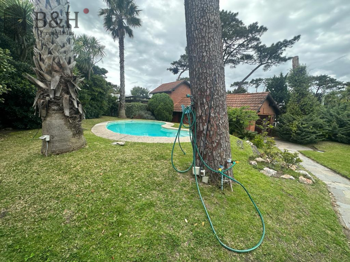 Casa ID.2728 - Casa en venta y alquiler - Punta del Este