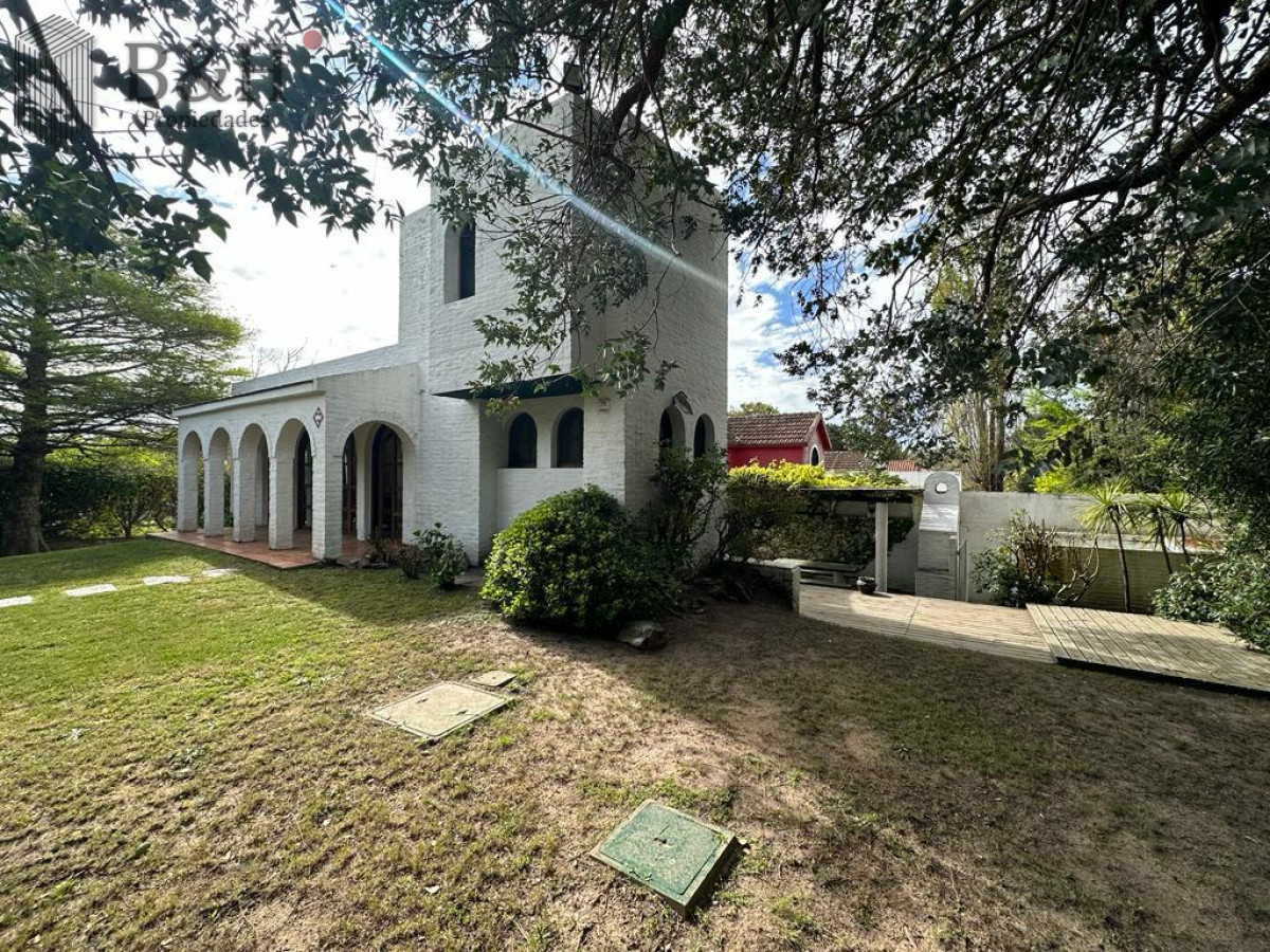 Casa ID.2687 - Casa en alquiler  La Barra, Maldonado
