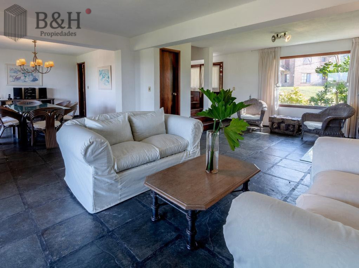 Casa ID.2732 - Casa 4 dormitorios en Montoya - Maldonado