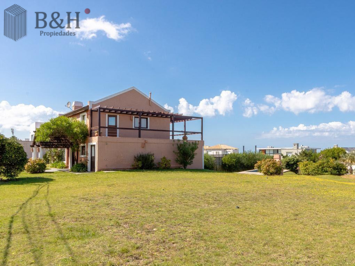 Casa ID.2732 - Casa 4 dormitorios en Montoya - Maldonado