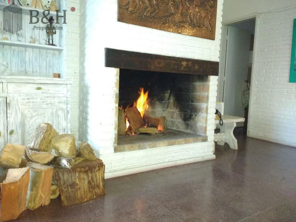 Casa ID.2730 - casa Roosevelt y parada 2 de la brava