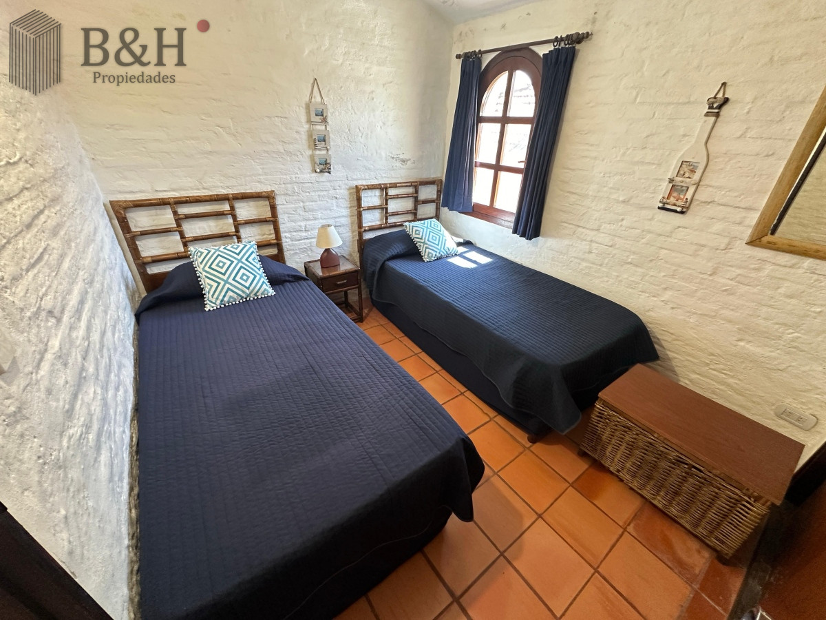 Casa ID.2687 - Casa en alquiler  La Barra, Maldonado