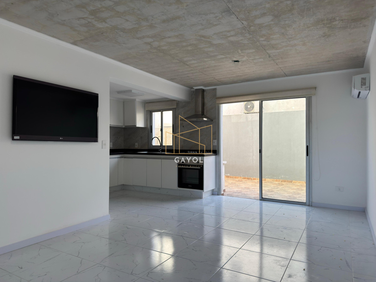 Apartamento ID.828 - Departamento en venta, dos dormitorios, Maldonado