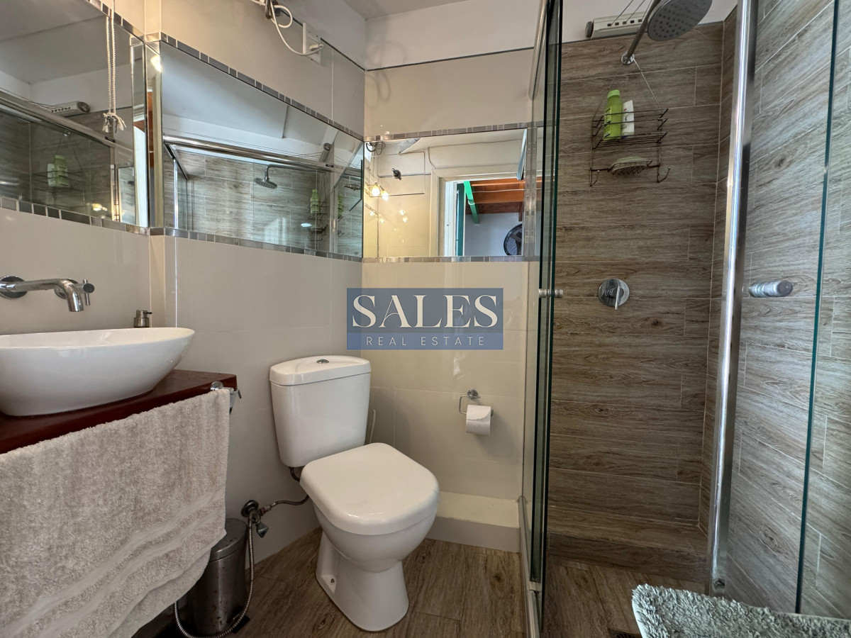 Apartamento ID.1349 - Oportunidad en venta, un dormitorio, Duplex, en Punta del este.