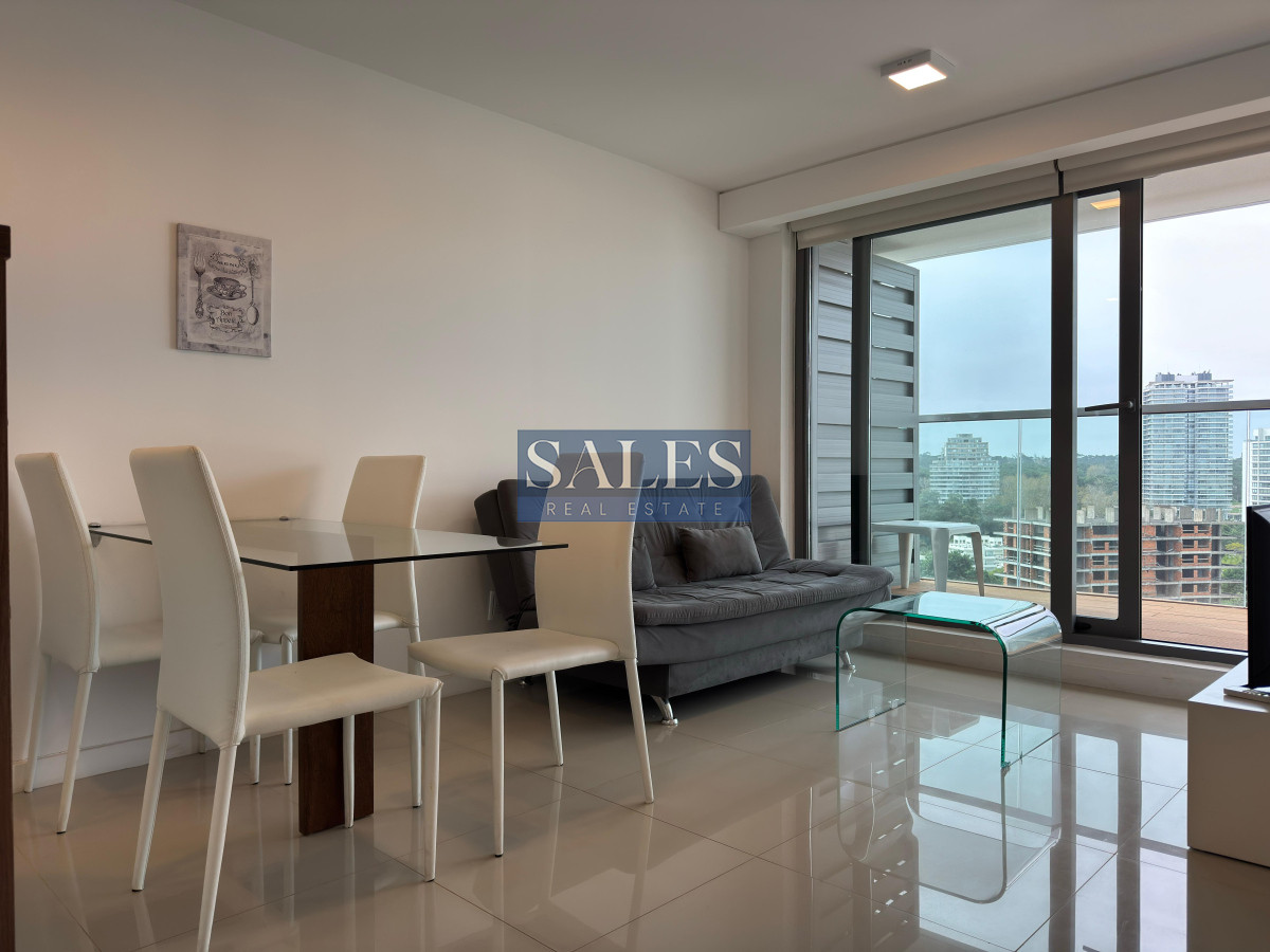 Apartamento ID.1368 - Departamento en venta, a pasos de la playa brava, Punta del este.