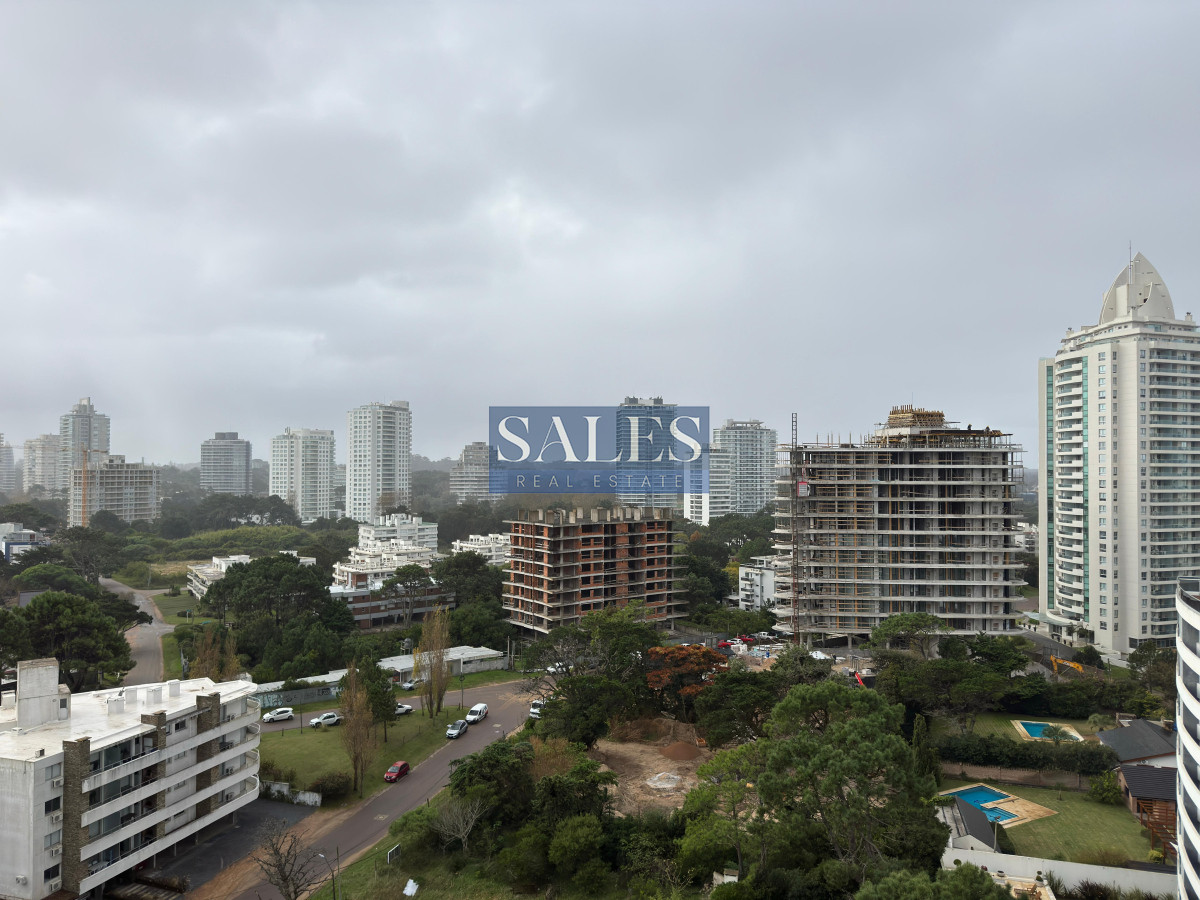 Apartamento ID.1368 - Departamento en venta, a pasos de la playa brava, Punta del este.
