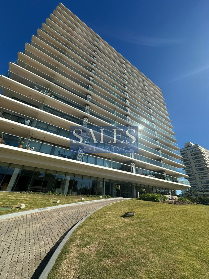 Apartamento ID.1368 - Departamento en venta, a pasos de la playa brava, Punta del este.
