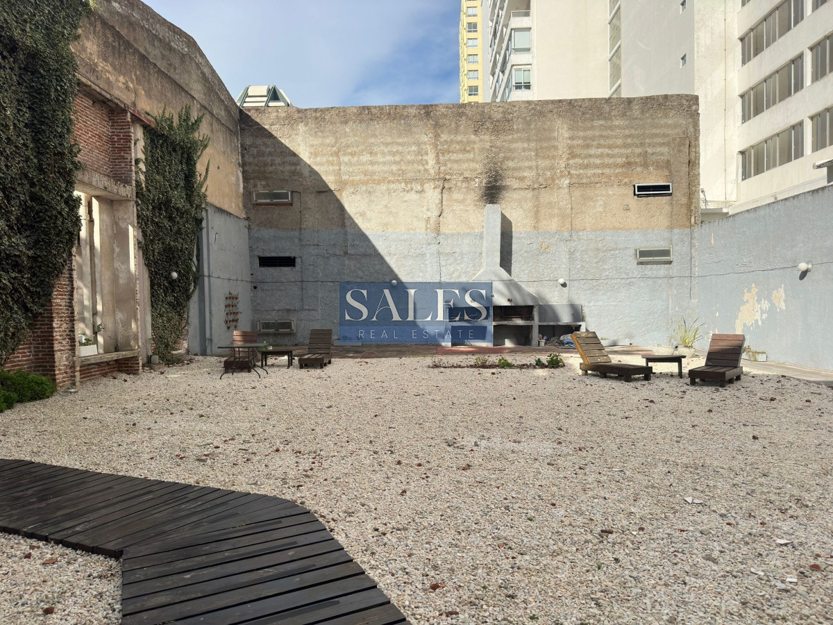 Apartamento ID.1349 - Oportunidad en venta, un dormitorio, Duplex, en Punta del este.