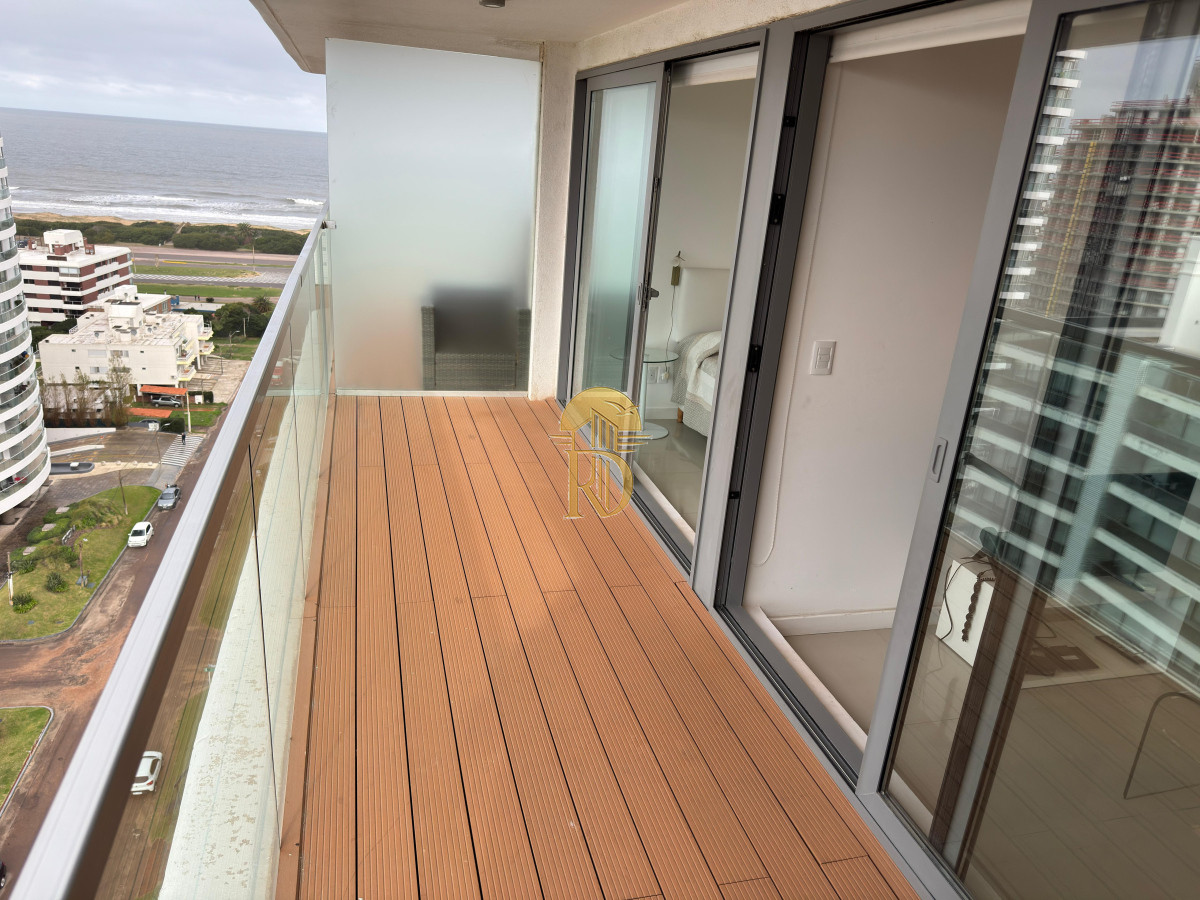 Departamento en venta, a pasos de la playa brava, Punta del este. -id-60-3