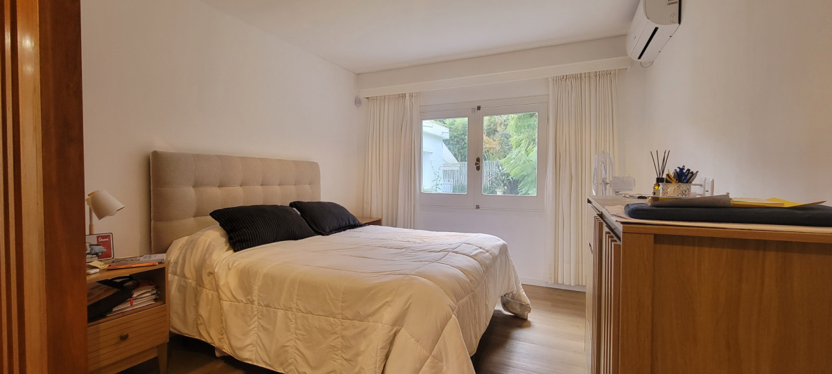 Casa ID.2344 - Casa 4 dormitorios en venta, Pinares!