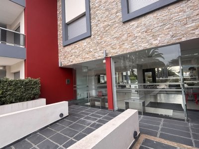 Depto 1 dormitorio con pileta y cochera en el Puerto - Ayres del Puerto