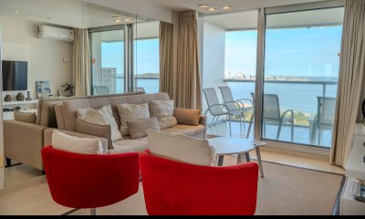 Departamento en venta, hermosa vista al mar, piso alto.