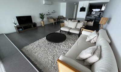 Apartamento en VENTA, 3 dormitorios, 2 baños.