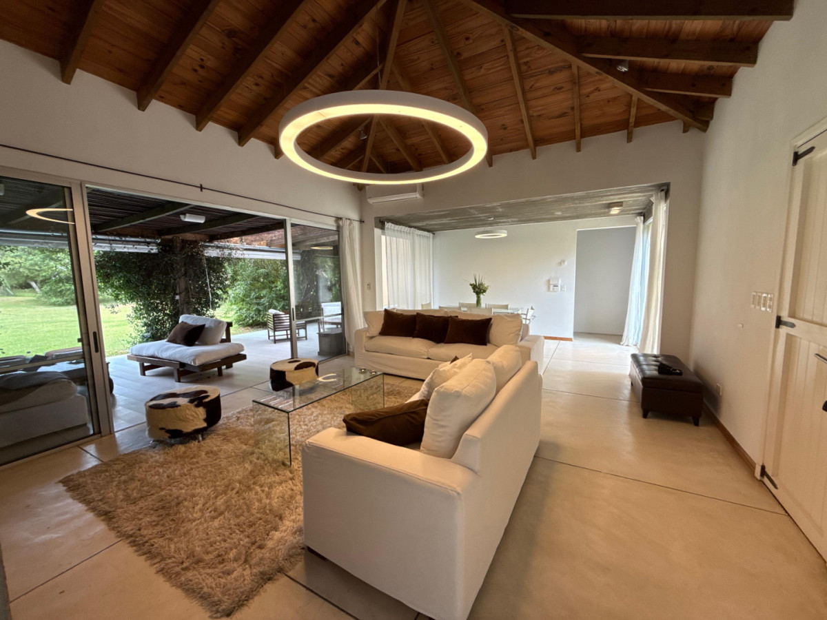 Casa en Rincón del Indio
