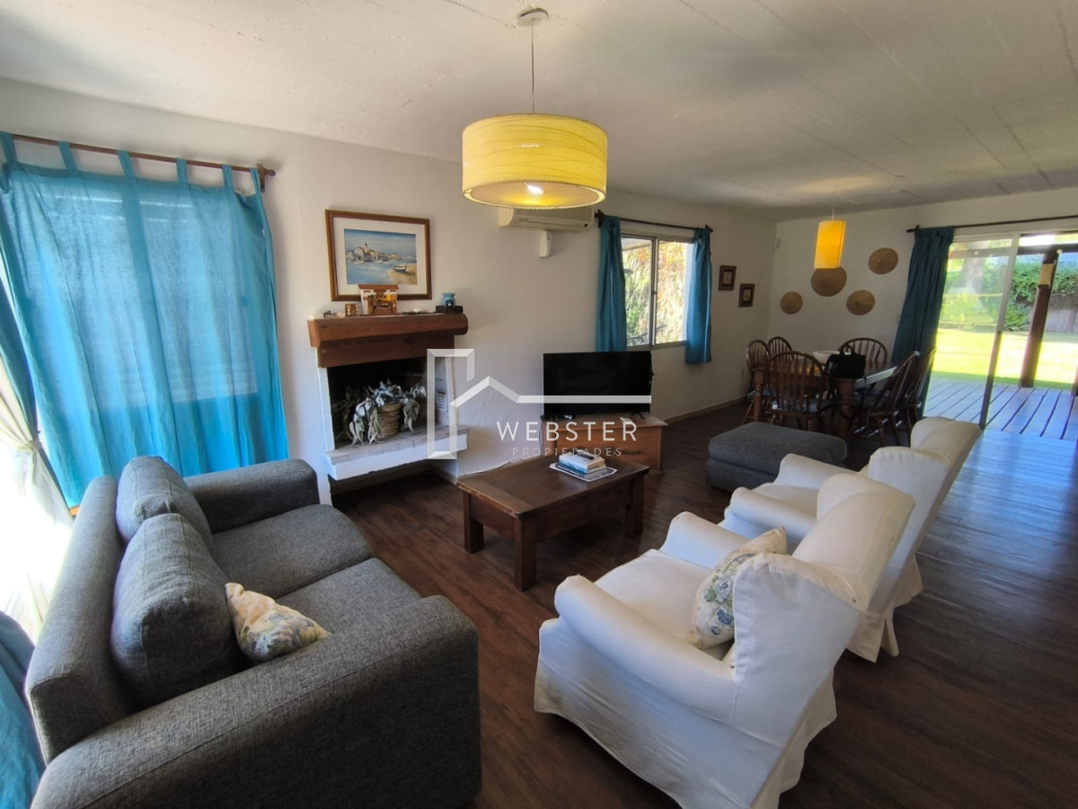 Casa ID.2564 - Venta de hermosa casa en Pinares 