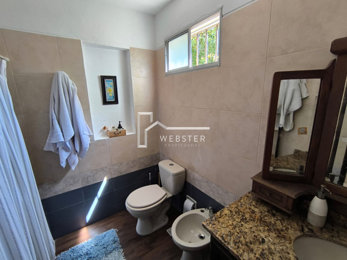 Casa ID.2564 - Venta de hermosa casa en Pinares 