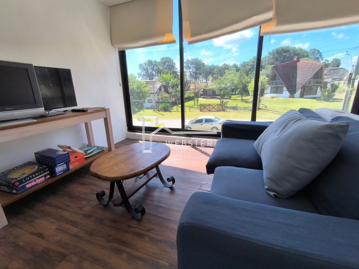 Casa ID.2564 - Venta de hermosa casa en Pinares 