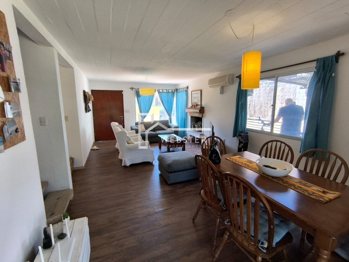 Casa ID.2564 - Venta de hermosa casa en Pinares 