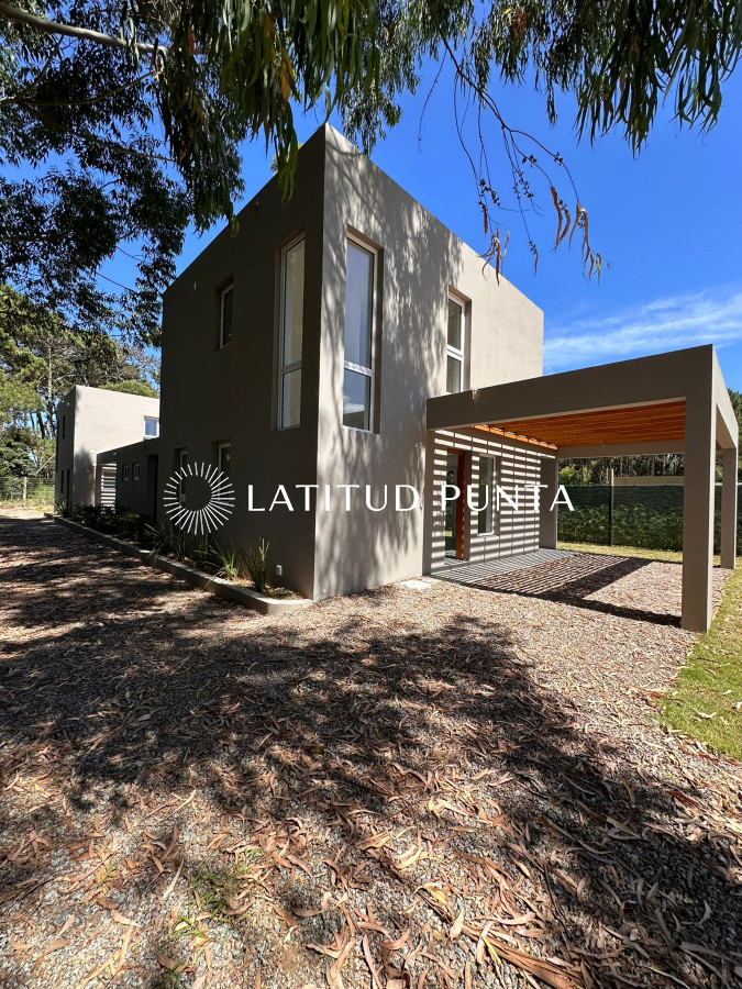 Burnett - GoPunta - Portal Inmobiliario de Punta del Este - Maldonado