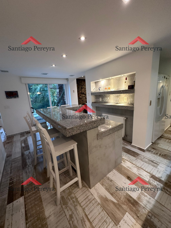 Casa ID.15371 -  Casa en venta y Alquiler anual
