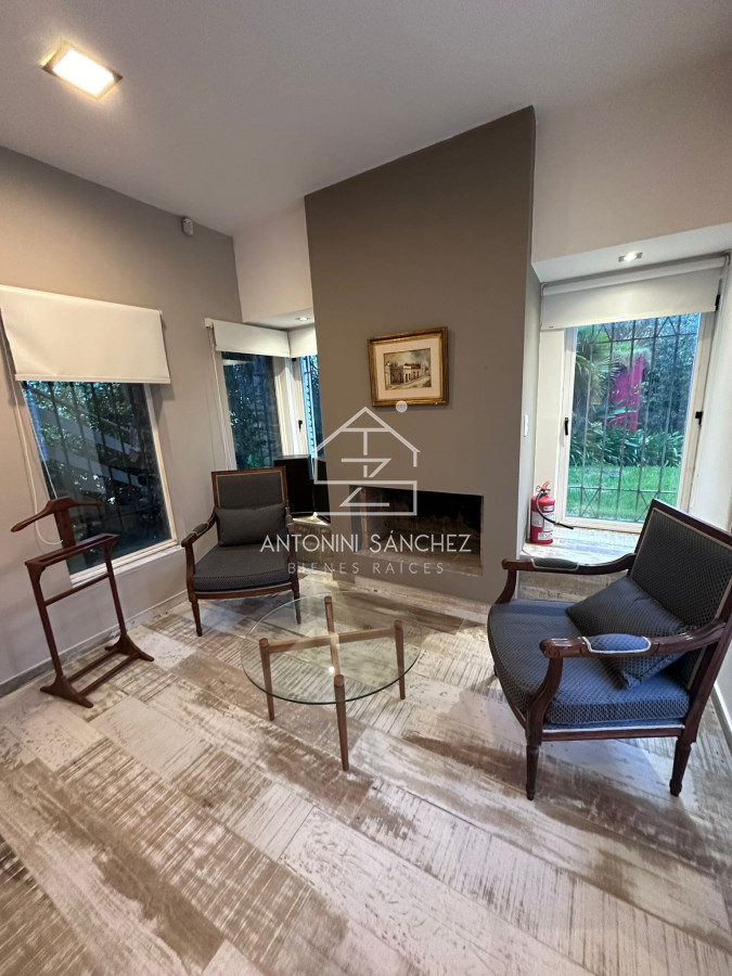 Casa ID.1405 -  Casa en venta y alquiler anual de 5 dorm y 4 baños.