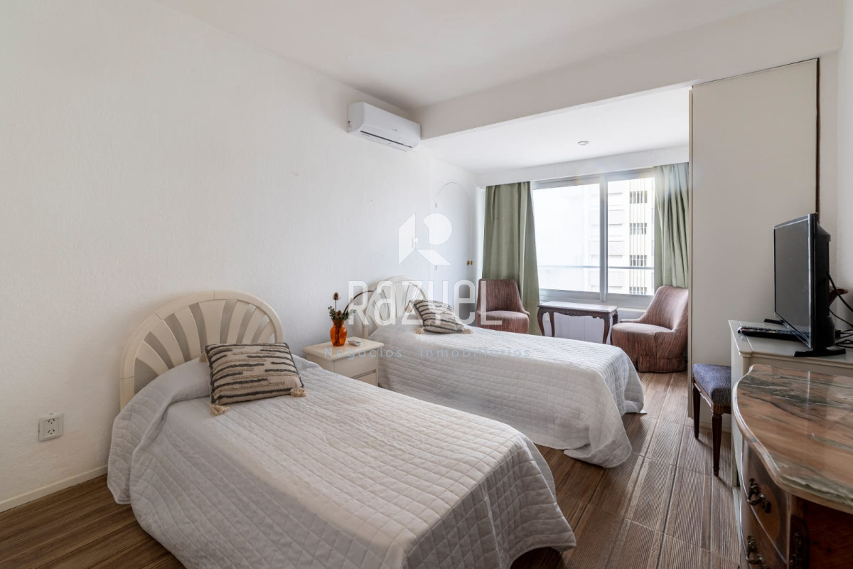 Apartamento ID.560 - Divino apto en venta en edif Santos Dumont.