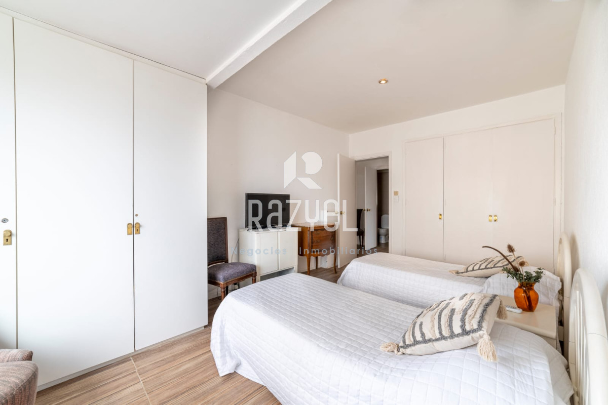 Apartamento ID.560 - Divino apto en venta en edif Santos Dumont.