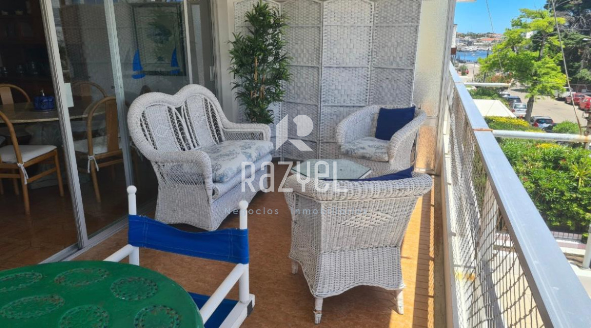 Apartamento ID.835 - Venta apartamento en Puerto