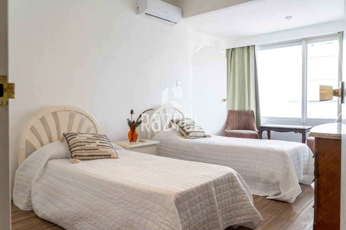 Apartamento ID.560 - Divino apto en venta en edif Santos Dumont.