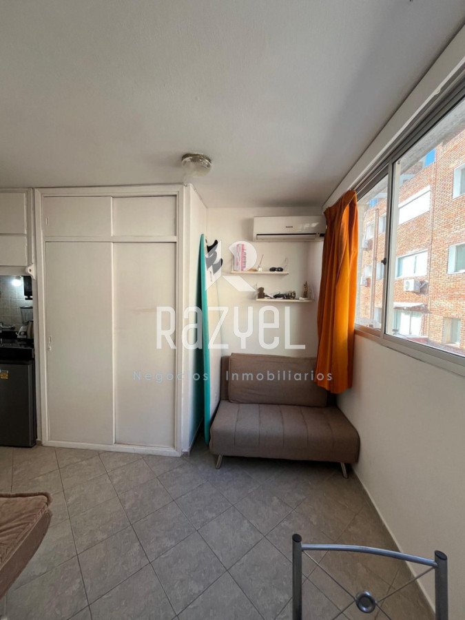 Apartamento ID.1073 - Monoambiente en Gorlero , Punta del Este . USD 78.000