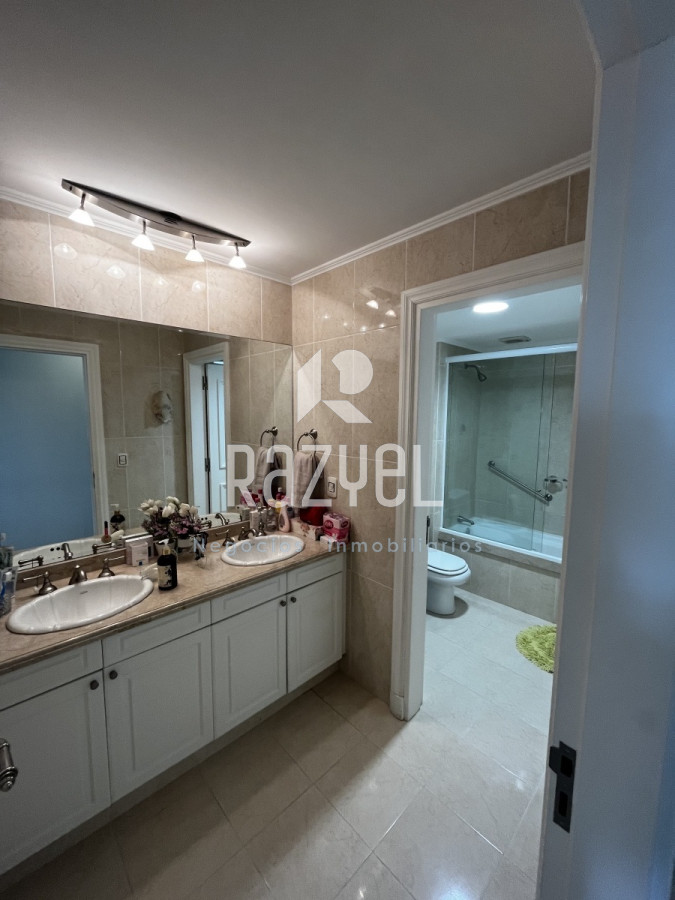 Apartamento ID.676 - Apto en Le Jarden de 3 dorm