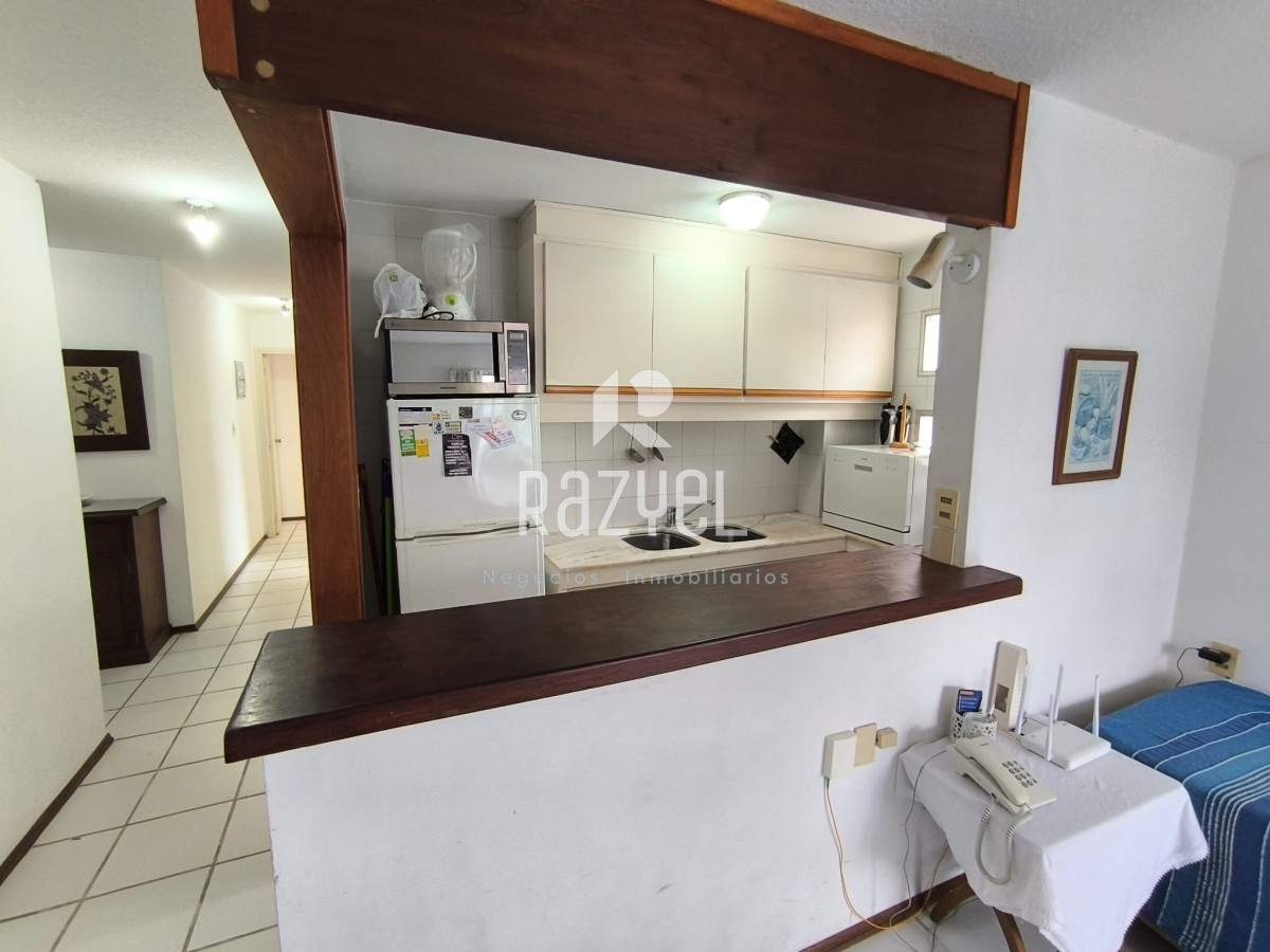 Apartamento ID.1085 - Apto de 2 dormitorios y 2 Baños.( Aidy Grill )