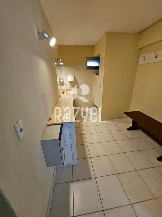 Apartamento ID.1007 - Venta Piso alto esquinero con vistas a Playa Mansa y Playa Brava – Punta del Este