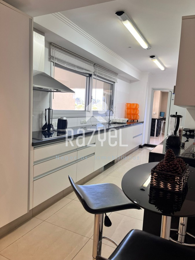 Apartamento ID.382 - Apartamento 3 dormitorios Torre Lobos