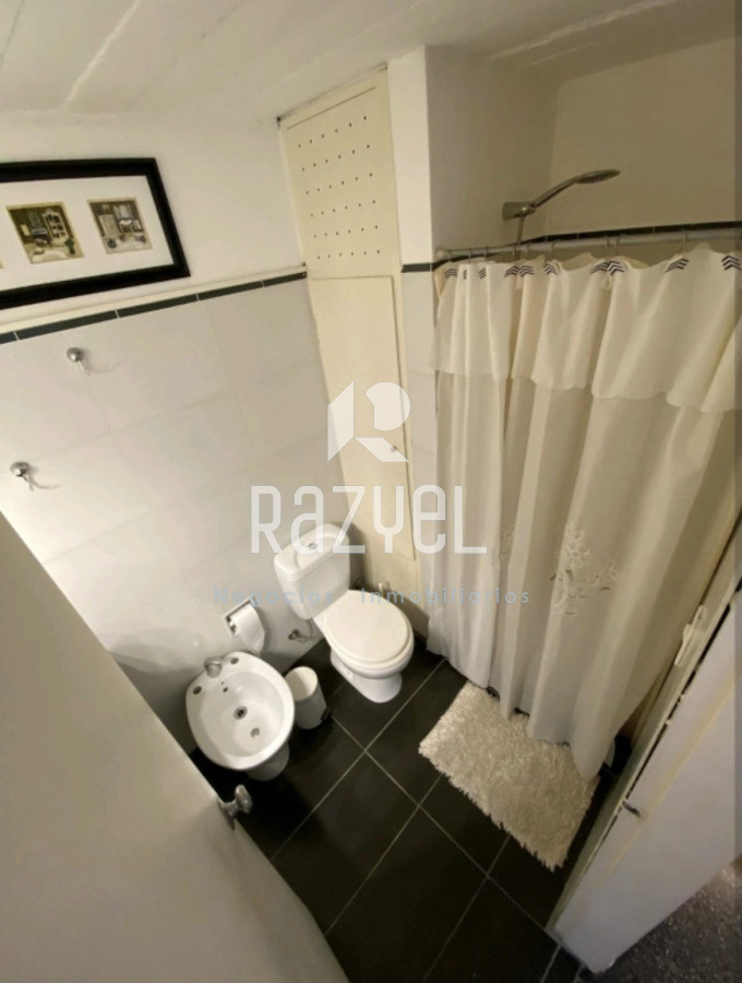 Apartamento ID.629 - Apartamento en parada 8 de playa mansa edificio Ipanema 