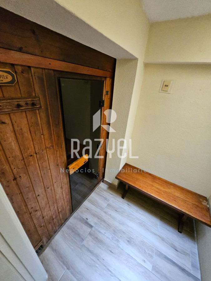 Apartamento ID.1007 - Venta Piso alto esquinero con vistas a Playa Mansa y Playa Brava – Punta del Este