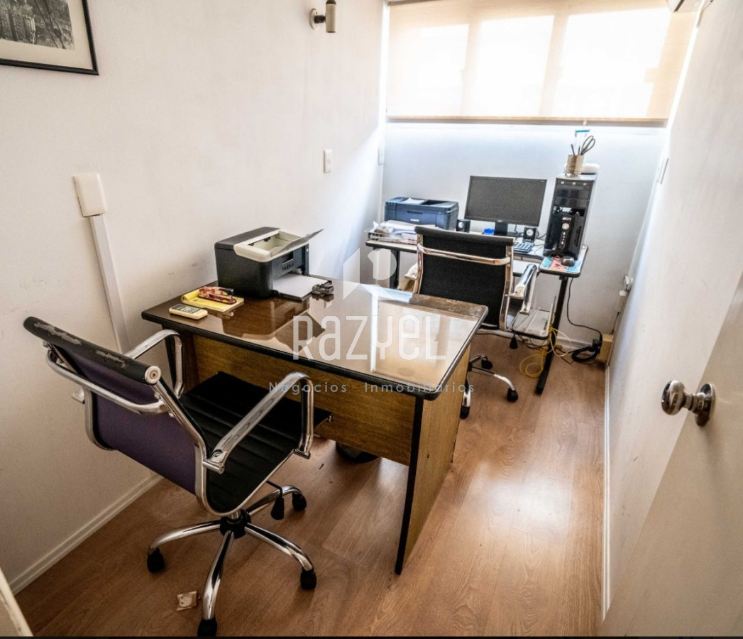 Apartamento ID.928 - Traspaso de oficina en alquiler anual sobre Gorlero 3 escritorios privados mas sala de conferencia