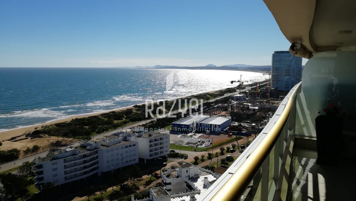 Apartamento ID.754 - Apto en Le Jarden de 3 dorm
