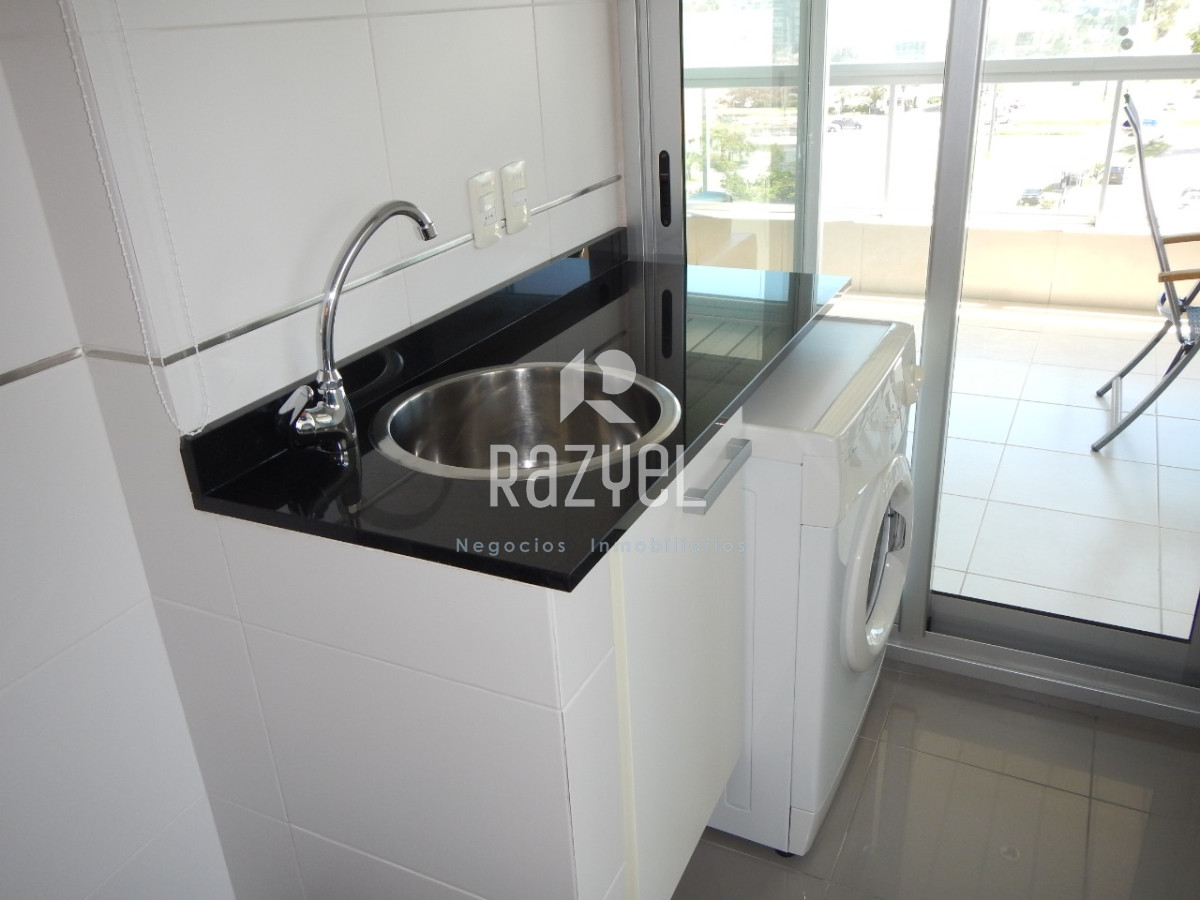 Apartamento ID.742 - Art Boulevard 3 dorm en alquiler anual y venta