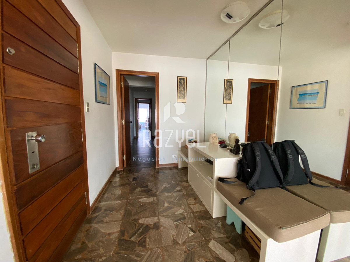 Apartamento ID.665 - Malecon Torre 2 - 4 habitaciones 5 baños.
