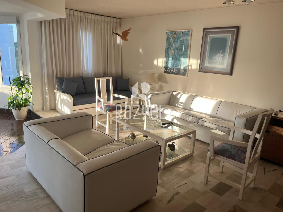 Rooselvelt Center - GoPunta - Portal Inmobiliario de Punta del Este - Maldonado