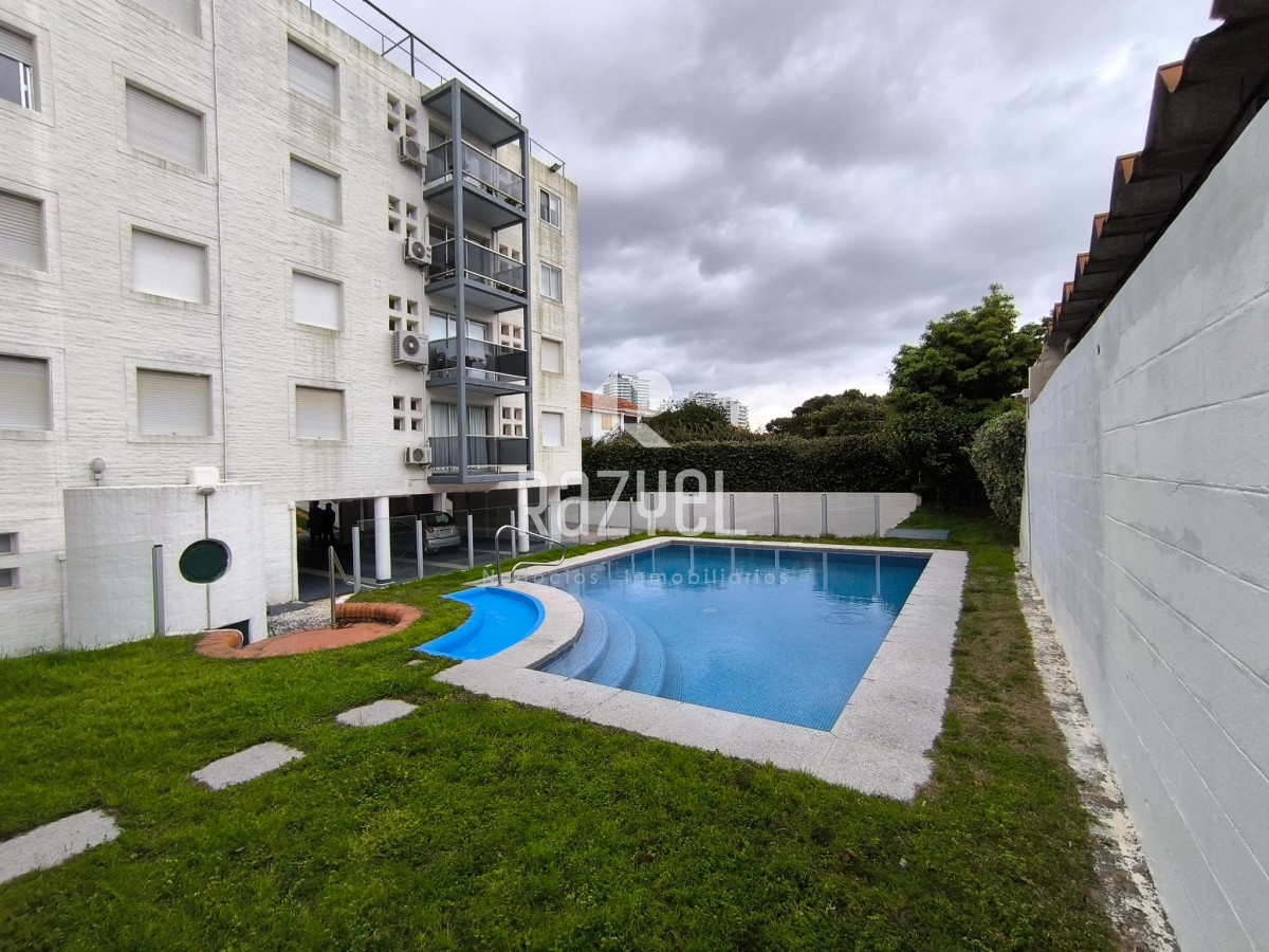 Apartamento ID.1085 - Apto de 2 dormitorios y 2 Baños.( Aidy Grill )