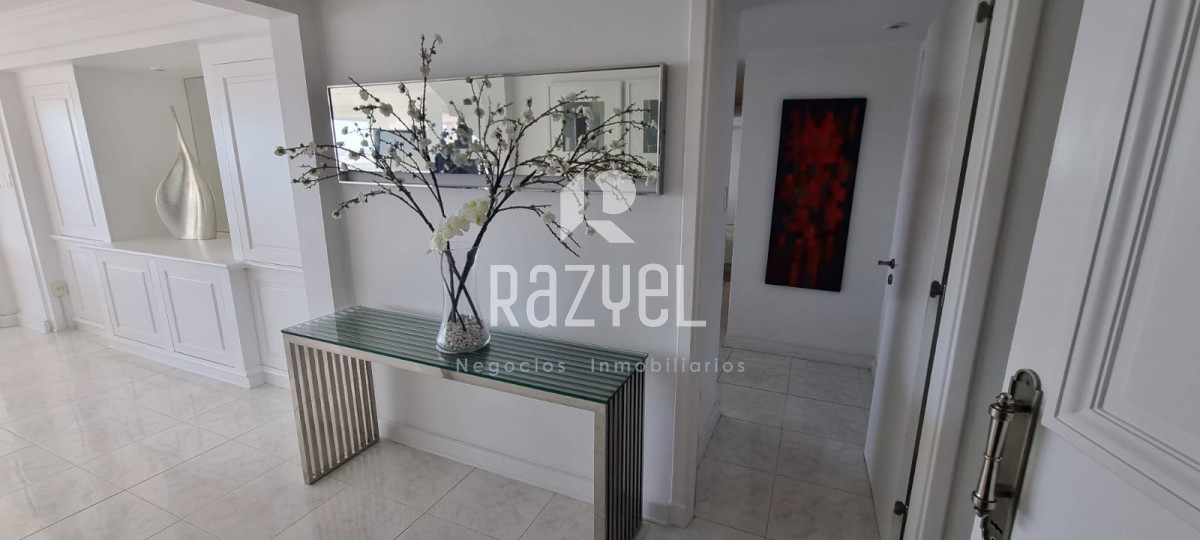 Apartamento ID.687 - Penthouse con vista al mar de 5 dorm