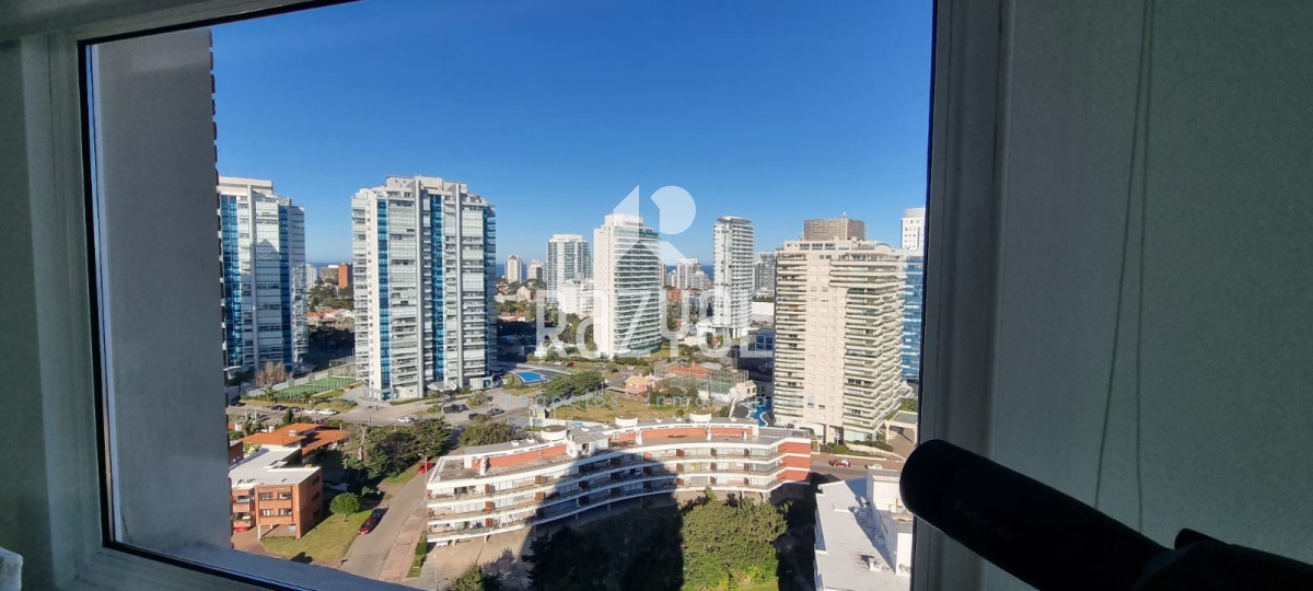 Apartamento ID.687 - Penthouse con vista al mar de 5 dorm