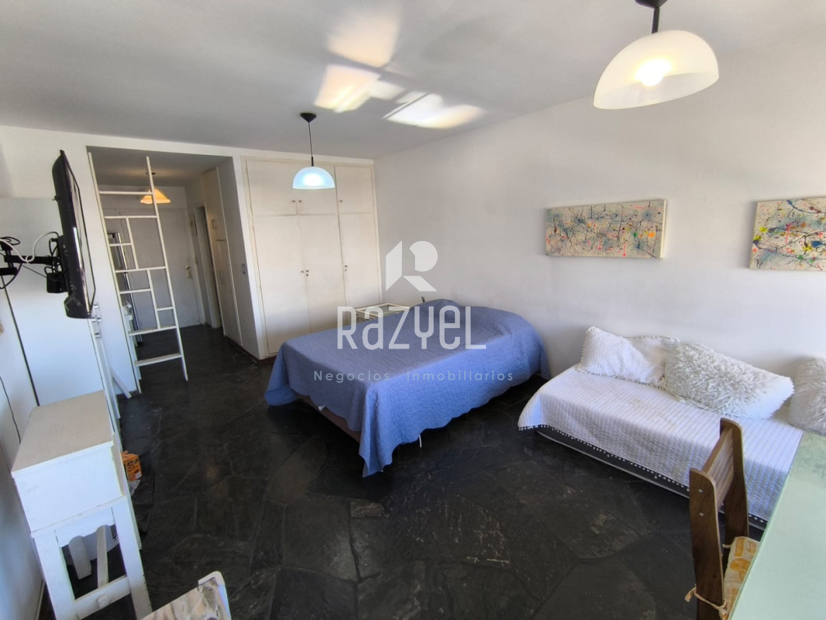 Apartamento ID.1137 - Monoambiente en Peninsula.