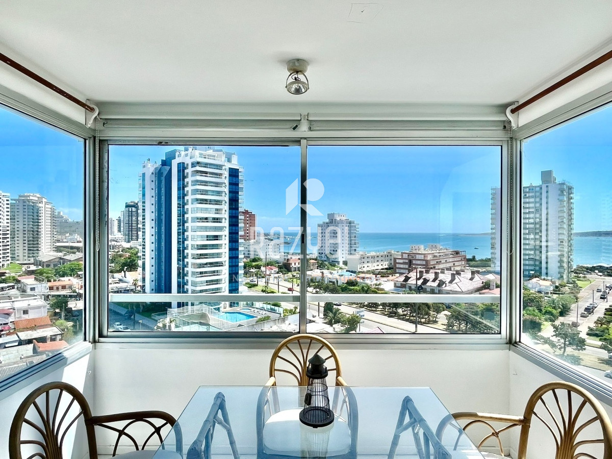 Apartamento ID.721 - Penthouse con vista al mar de 2 dorm uso de azotea exclusiva