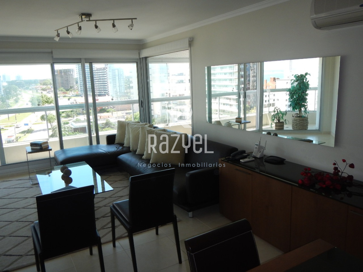 Apartamento ID.742 - Art Boulevard 3 dorm en alquiler anual y venta