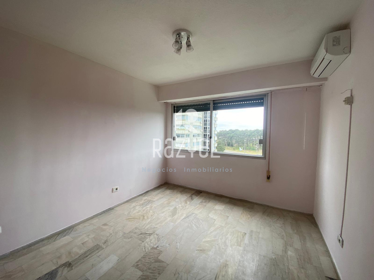 Apartamento ID.580 - Roosvelt Center en oportunidad!!